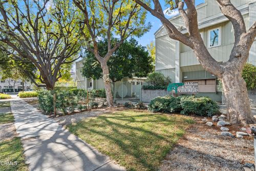 unit-27-137 N Oak Knoll Ave, Pasadena, CA, 91101-1876 | Card Image