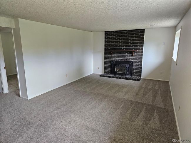 2178 S Memphis St, House other with 4 bedrooms, 2 bathrooms and 2 parking in Aurora CO | Image 7