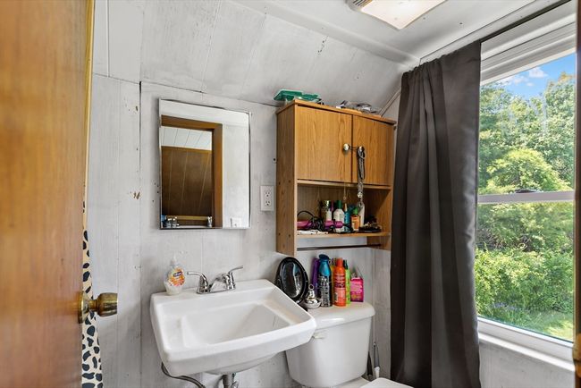 63 Oakdale Ave, House other with 4 bedrooms, 2 bathrooms and 6 parking in Marion MA | Image 19