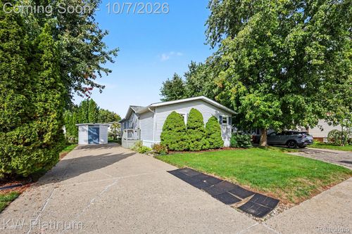 12371 Quail Ct Court, Shelby Charter Township, MI, 48315 | Card Image