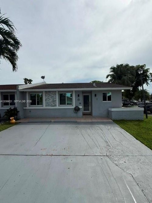 5641 Sw 139th Pl, Miami, FL, 33183 | Card Image