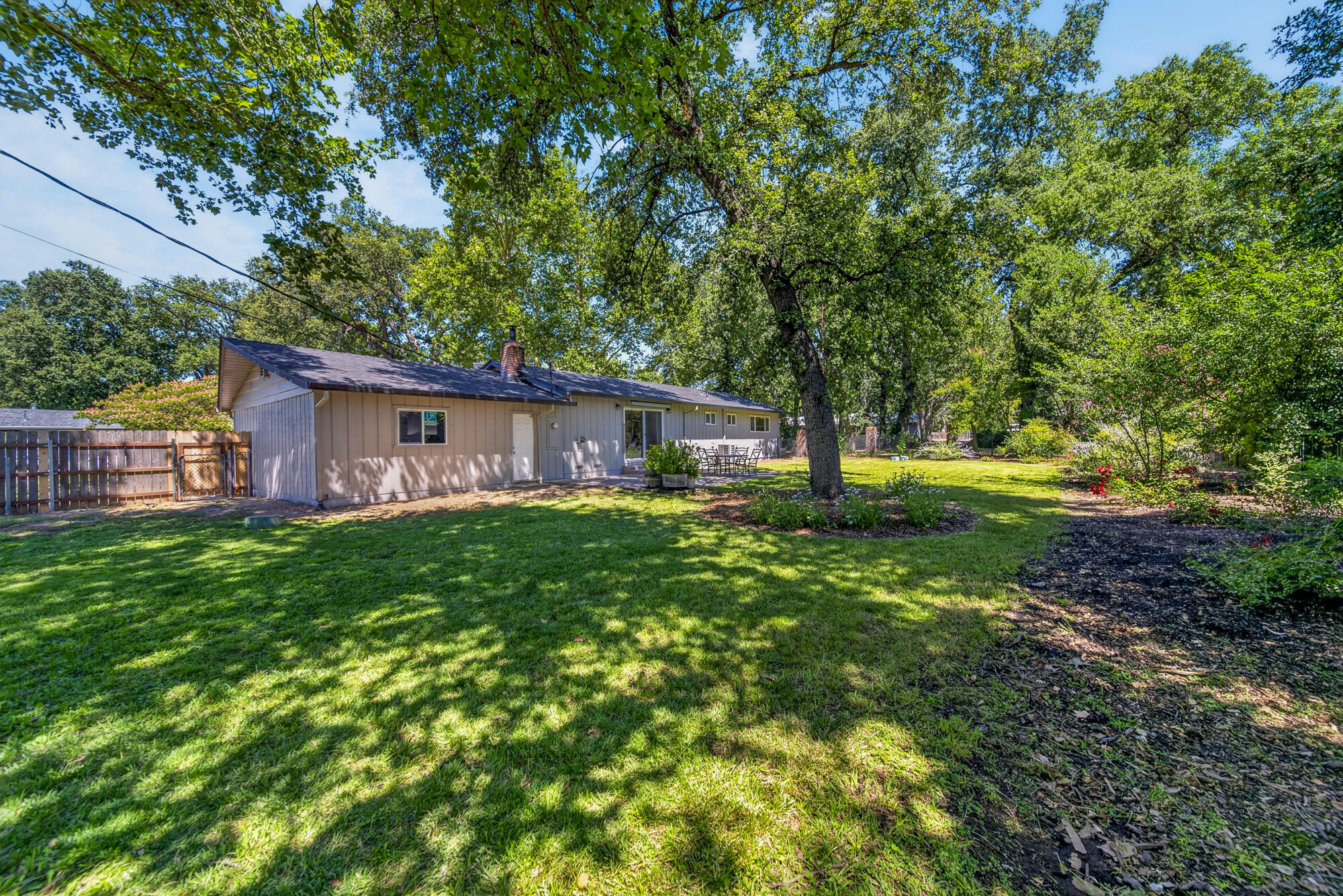 Residential in Palo Cedro 2