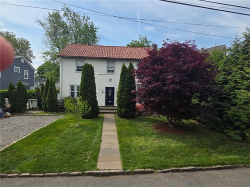 32 Deerfield Ave, Eastchester, NY, 10709-3805 | Card Image