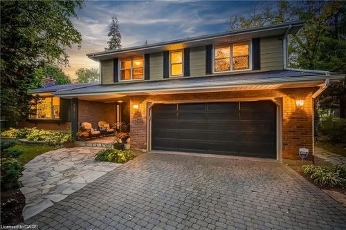 3021 Lakeshore Rd, Burlington, ON, L7N1A2 | Card Image