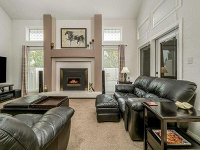 48 Beaverbrook Rd N, House detached with 3 bedrooms, 2 bathrooms and 4 parking in Lethbridge AB | Image 3