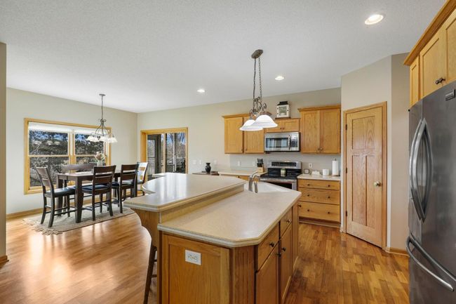 2005 141 St Ln Ne, House other with 5 bedrooms, 4 bathrooms and null parking in Ham Lake MN | Image 8