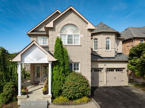 2 Foxfield Cres, Concord, ON, L4K5G2 | Card Image