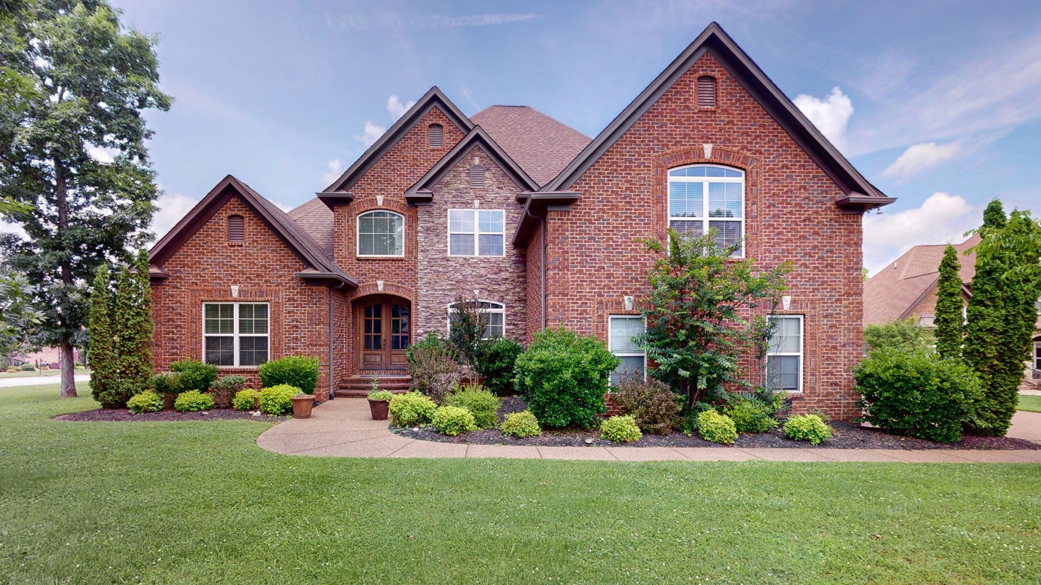 Mckinnon Ct, Mount Juliet, TN 37122