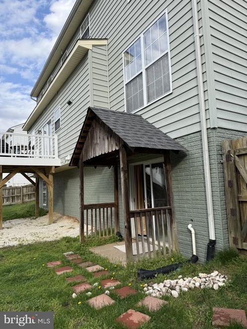 13044 Tadmore Ct, WOODBRIDGE, VA, 22193-4145 | Card Image