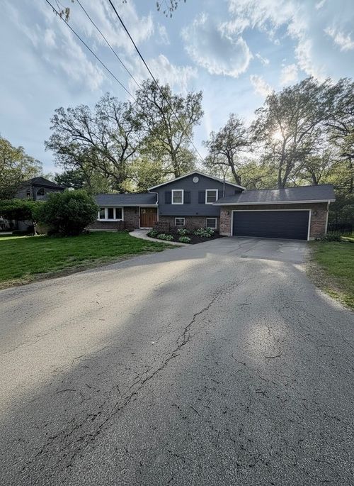 1211 Timberlane Dr, STERLING, IL, 61081-4209 | Card Image