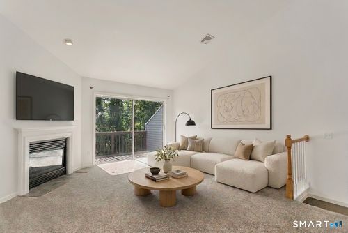 75-75 Katherine Ct, Shelton, CT, 06484-4336 | Card Image
