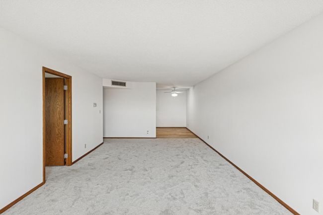Large living with access to 2nd bedroom/home office | Image 8