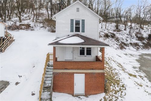 2526 Brown Ave, Grapeville, PA, 15634-1108 | Card Image