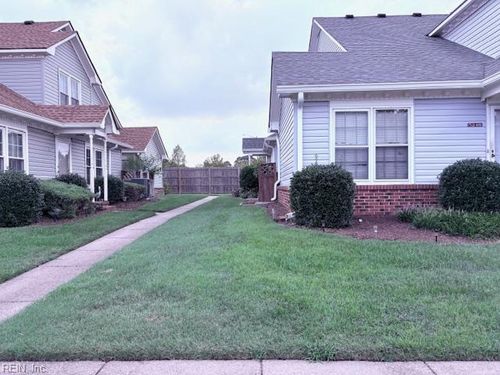 5254 Lake Victoria Arch, Virginia Beach, VA, 23464-6468 | Card Image
