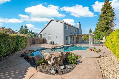 1520 Abraham Court, Dixon, CA, 95620 | Card Image