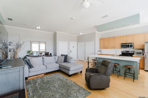 401-7707 Bluebonnet Blvd, Baton Rouge, LA, 70810-2233 | Card Image