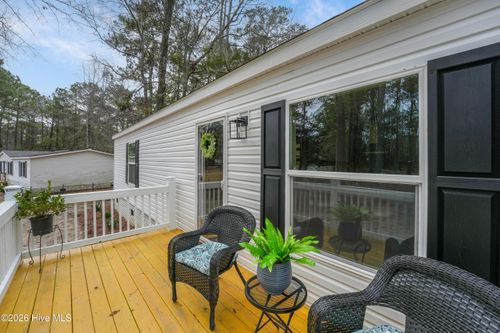 108 Pond View Cir, Hampstead, NC, 28443-2745 | Card Image