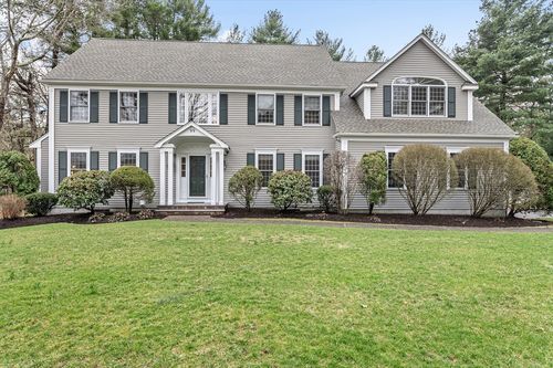 99 Hartford St, Medfield, MA, 02052-1402 | Card Image