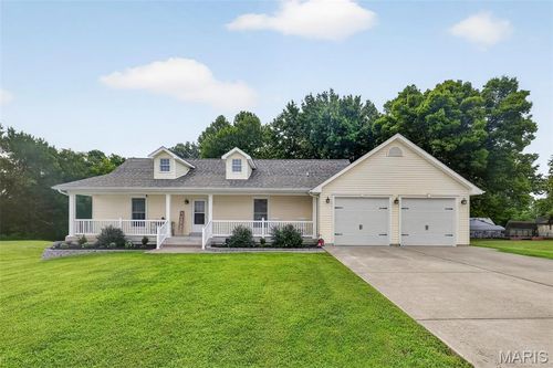 306 Waggoner Blvd, Elsberry, MO, 63343-1159 | Card Image