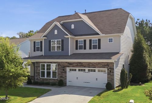 309 Long Lake Dr, Fuquay Varina, NC, 27526-3223 | Card Image