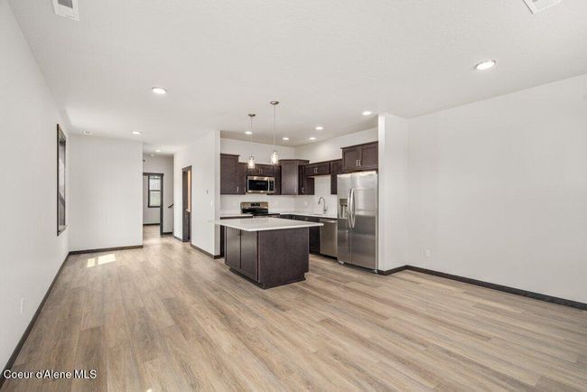 8 Potlatch Loop, Townhouse with 3 bedrooms, 2 bathrooms and null parking in Priest River ID | Image 8