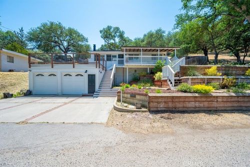 7560 Castano Ave, Atascadero, CA, 93422 | Card Image