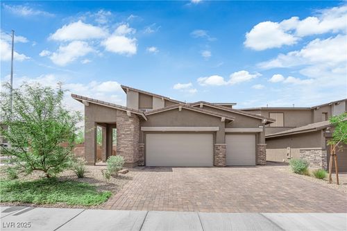 195 Vander Ridge St, Henderson, NV, 89012-4928 | Card Image