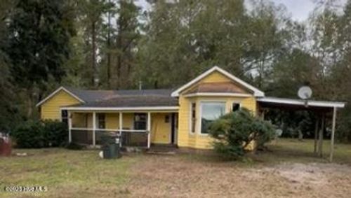 133 Madison Ln, Trenton, NC, 28585-7704 | Card Image