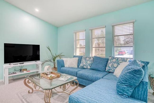 Smart TV in Spacious Living Room | Image 4
