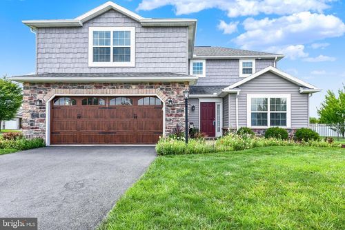 1128 Park Ave, DILLSBURG, PA, 17019-8515 | Card Image