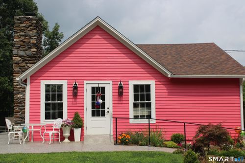 198 E Hampton Rd, Marlborough, CT, 06447-1406 | Card Image
