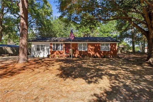 309 Ivan Dr, Fayetteville, NC, 28306-3308 | Card Image