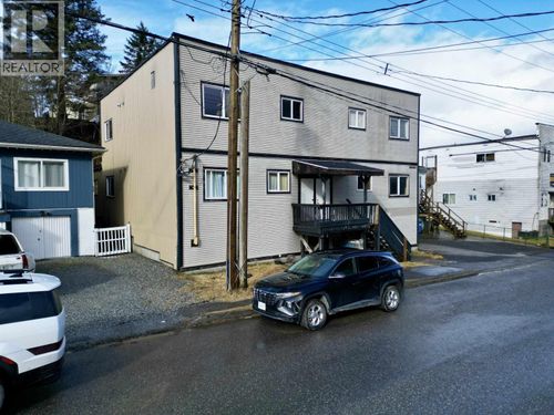 616 7th Ave W, Prince Rupert, BC, V8J2M1 | Card Image