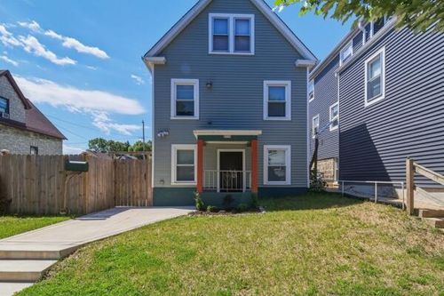 3719 E Barnard Avenue, Cudahy, WI, 53110 | Card Image