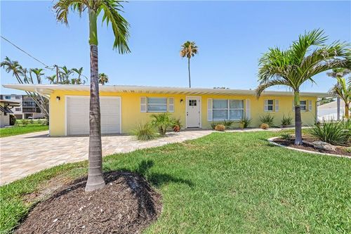 2 Fairview Blvd, FORT MYERS BEACH, FL, 33931-4514 | Card Image