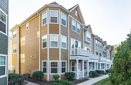 76 Lakeview Pl, Lake Zurich, IL, 60047-2219 | Card Image