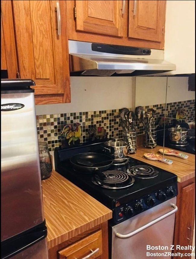 APT-304 - 566 Commonwealth Ave, Condo with 1 bedrooms, 1 bathrooms and null parking in Boston MA | Image 8