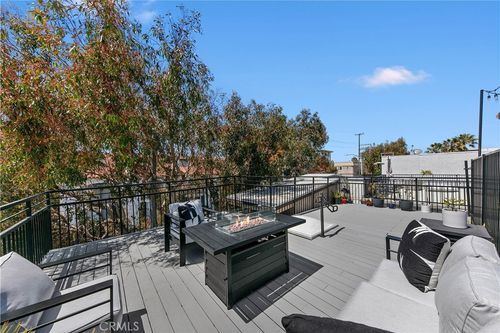2-3512 Pacific Ave, Venice, CA, 90291-2550 | Card Image