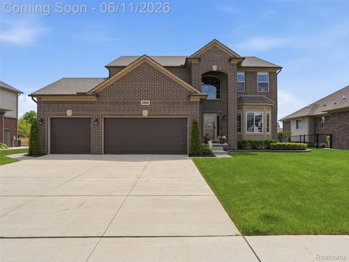 29684 Kevin Dr, New Baltimore, MI, 48051-3309 | Card Image