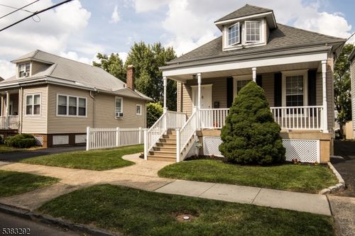 219 Magie Ave, Roselle Park, NJ, 07204-2307 | Card Image