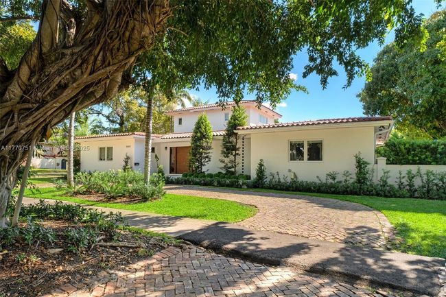 5601 San Vicente St, House other with 4 bedrooms, 5 bathrooms and null parking in Coral Gables FL | Image 21