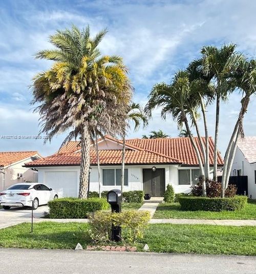 13736 Sw 12th St, Miami, FL, 33184-2703 | Card Image