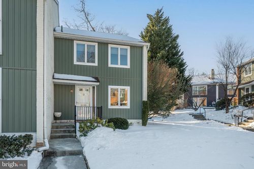 22 E Close, MOORESTOWN, NJ, 08057-2747 | Card Image