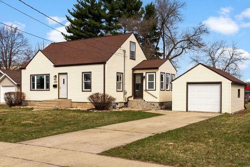 7234 Maywood Avenue, Middleton, WI, 53562 | Card Image