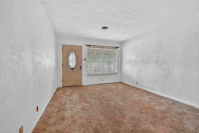 1402 Hillcrest Dr, House other with 3 bedrooms, 2 bathrooms and null parking in Sherman TX | Image 9