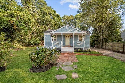 46 Barclay Road, Brookhaven, NY, 11951 | Card Image