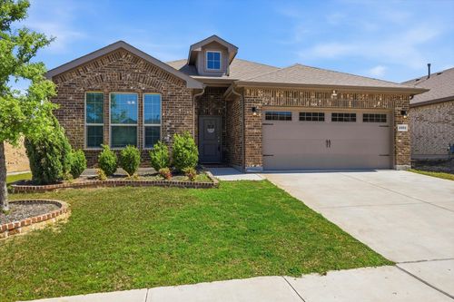 2502 Sunburst Dr, Glenn Heights, TX, 75154-2160 | Card Image
