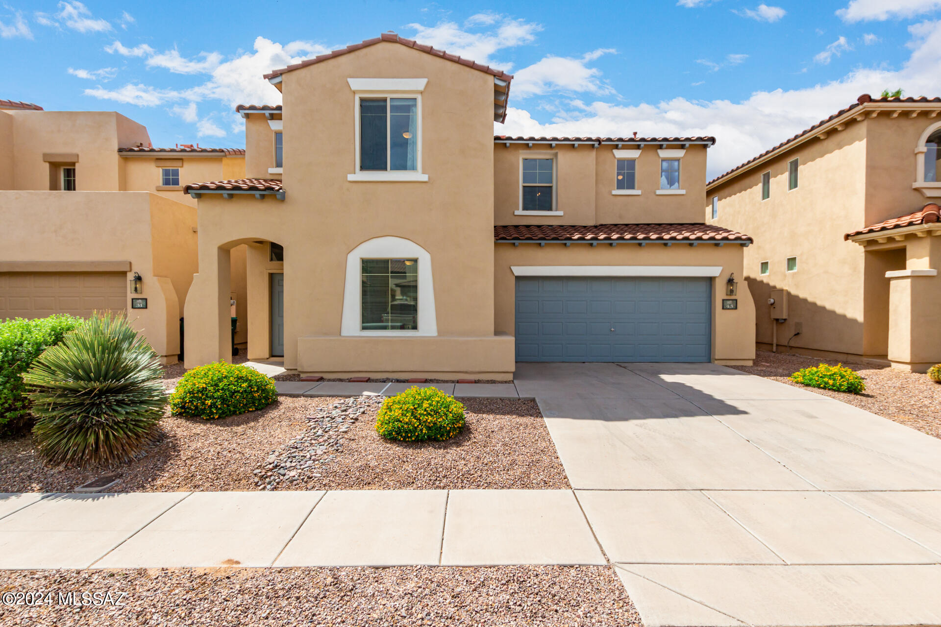 Camino Rancho Vecino , Sahuarita, AZ 85629