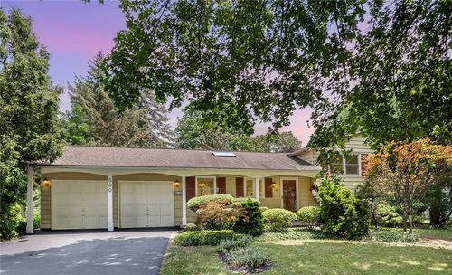 500 Watson Rd, Fairport, NY, 14450-8732 | Card Image