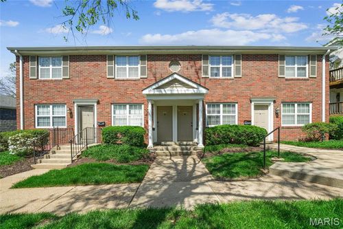1521 Oriole Ln, Saint Louis, MO, 63144-1138 | Card Image